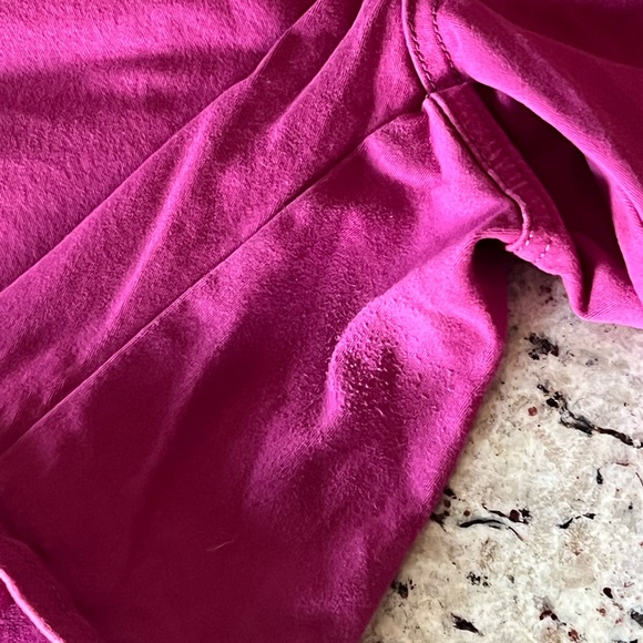 One 5 One Women's Fuschia Shorts - Picture 7 of 7